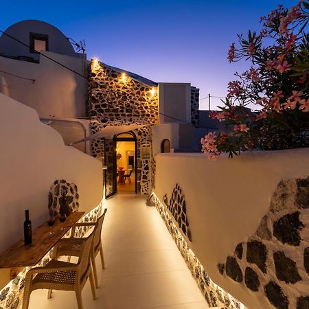 Deep Cave Suites Kontochori Fira  Eksteriør bilde