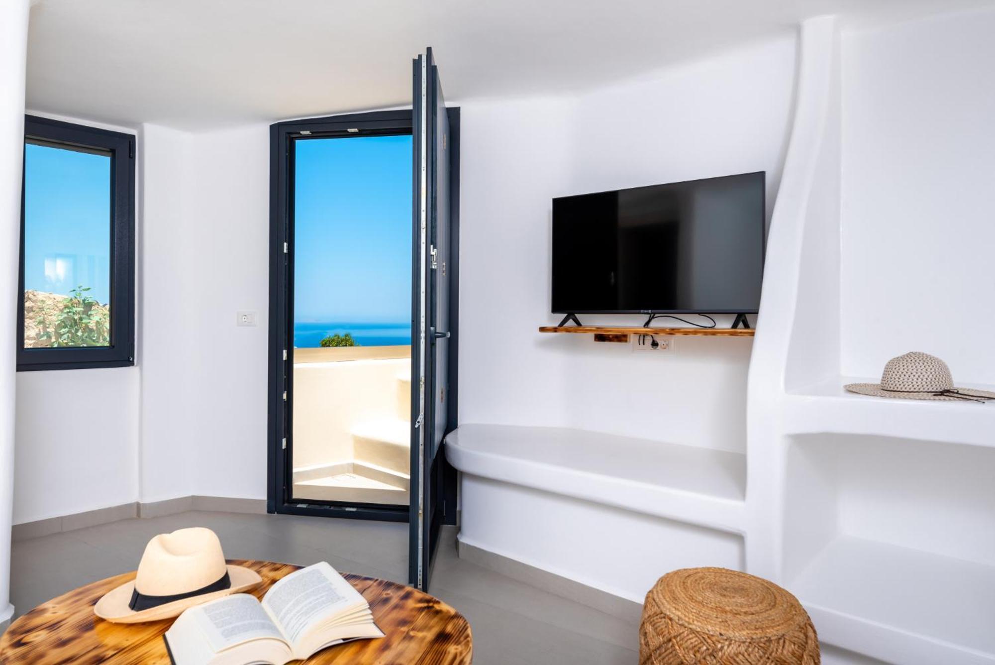 Deep Cave Suites Kontochori Fira  Eksteriør bilde