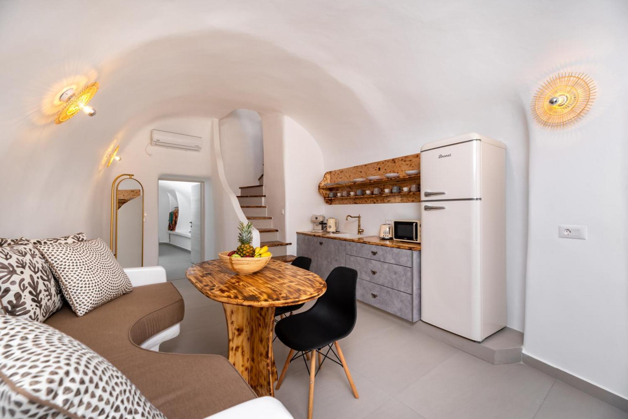 Deep Cave Suites Kontochori Fira  Eksteriør bilde