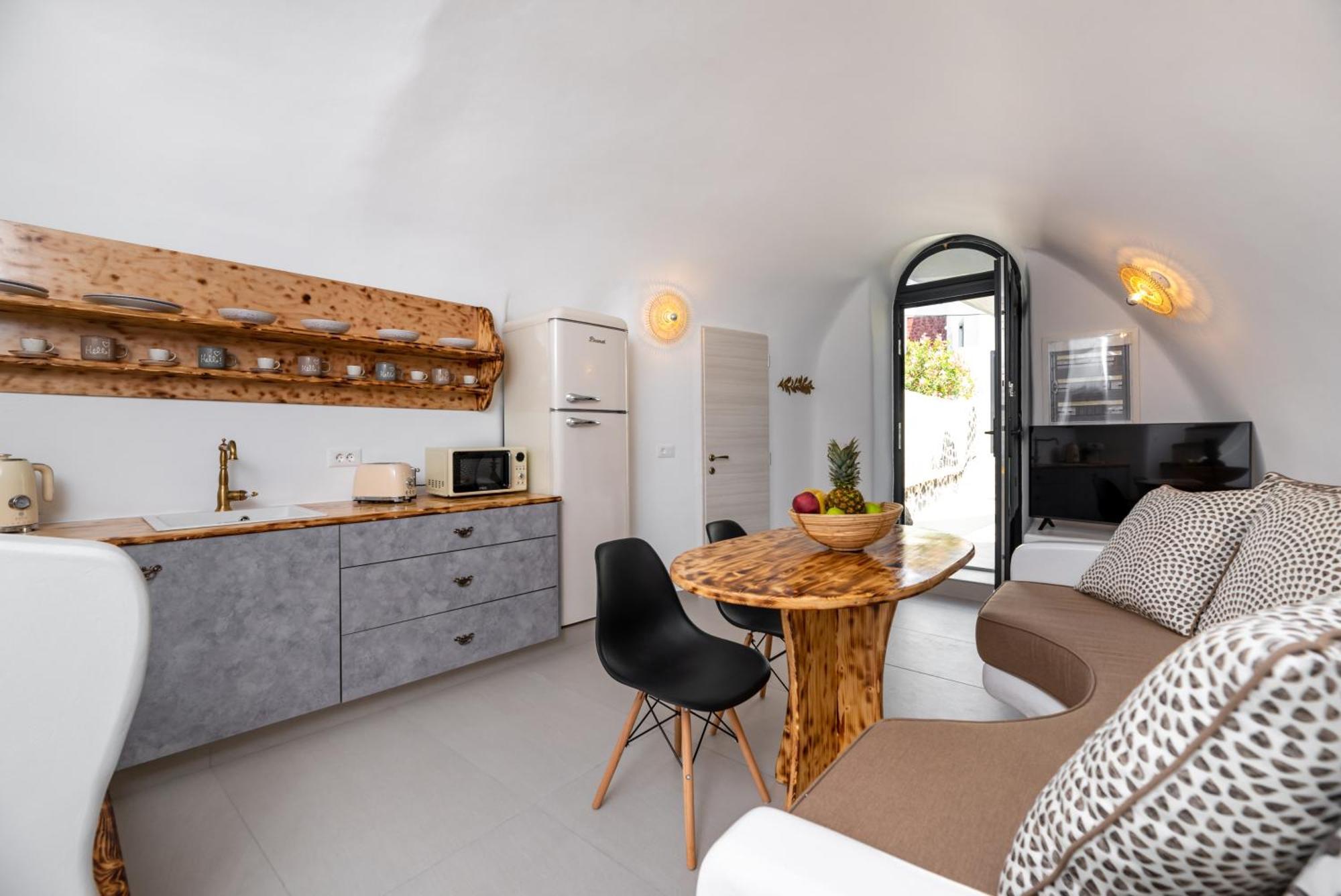 Deep Cave Suites Kontochori Fira  Eksteriør bilde